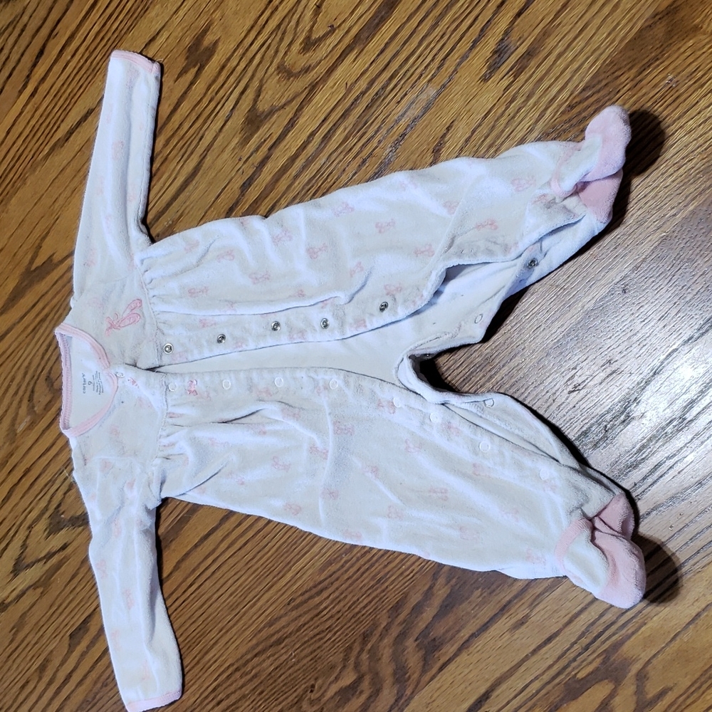 9M White Fleece Sleeper